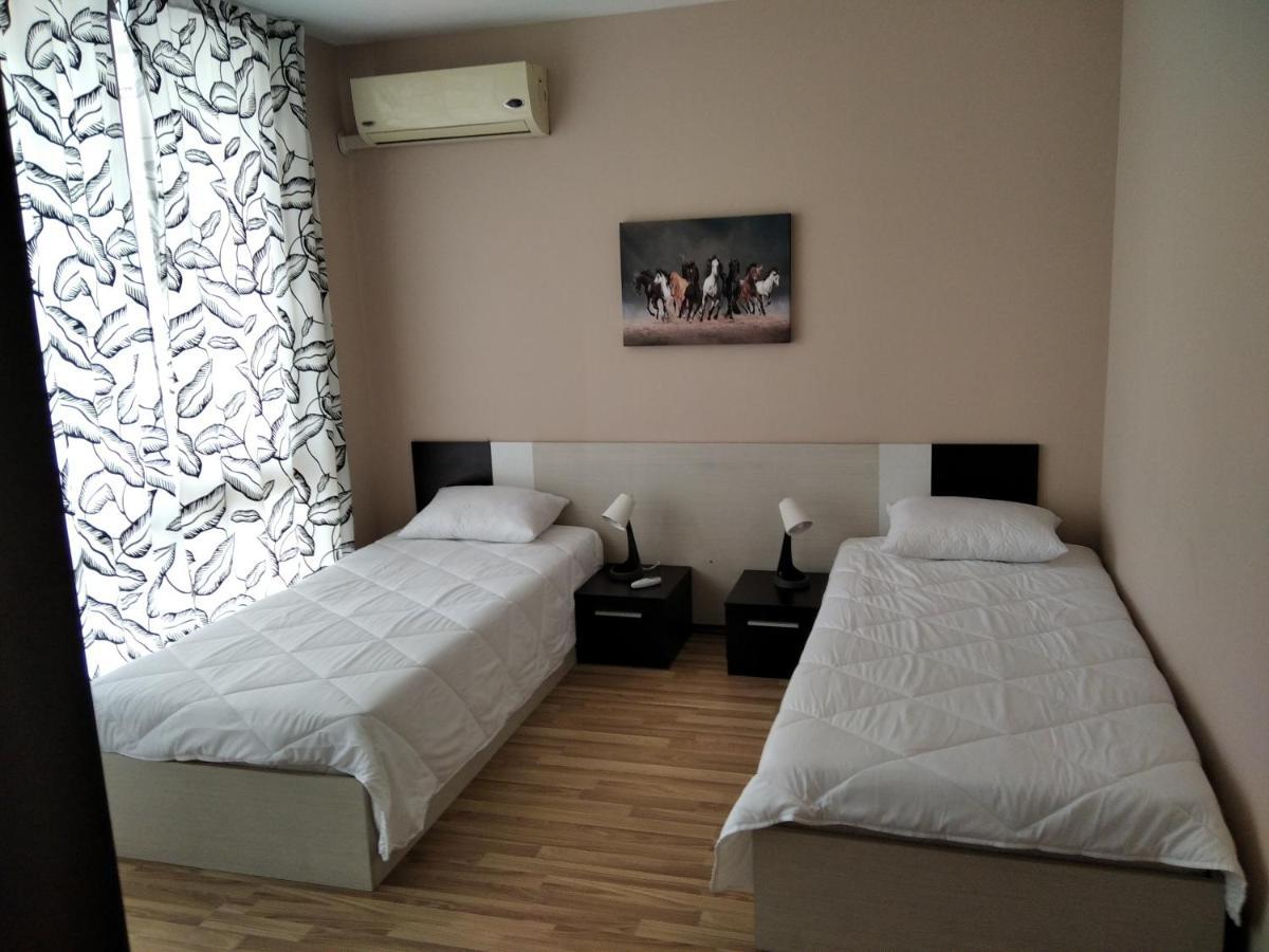 Victoria'S Apartments Nesebar Buitenkant foto